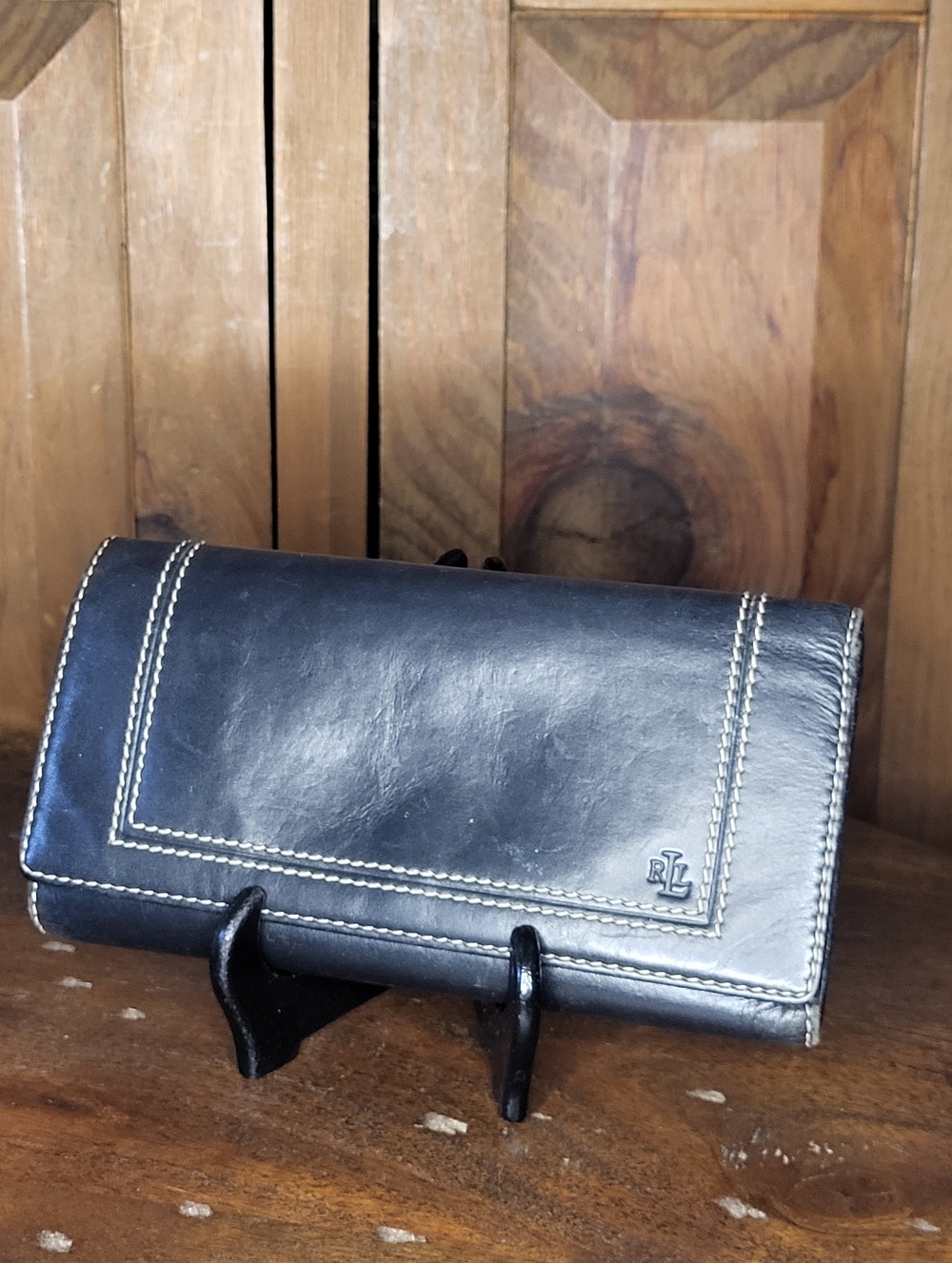 Ralph Lauren Black Leather Fold Wallet with Contrast Stitching